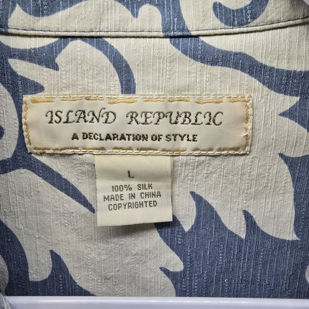 Island Republic Hawaiian Silk Short Sleeve Floral Blue Shirt Men's Size Large - Picture 2 of 6